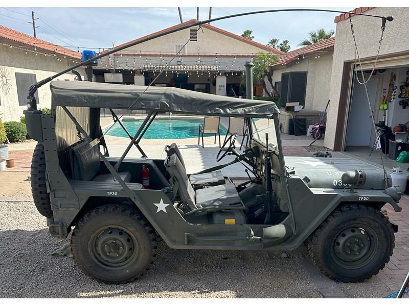 1982 Ford M151A2 Jeep 4